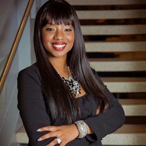 Meet your Posher, Mommy Majek